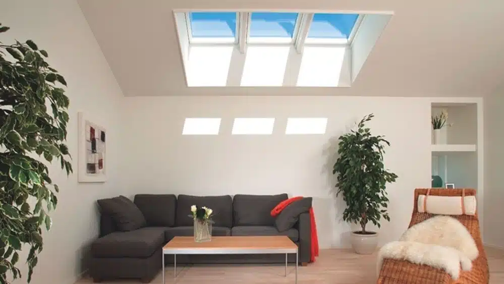 Penggunaan Skylight untuk Pencahayaan Rumah yang Optimal