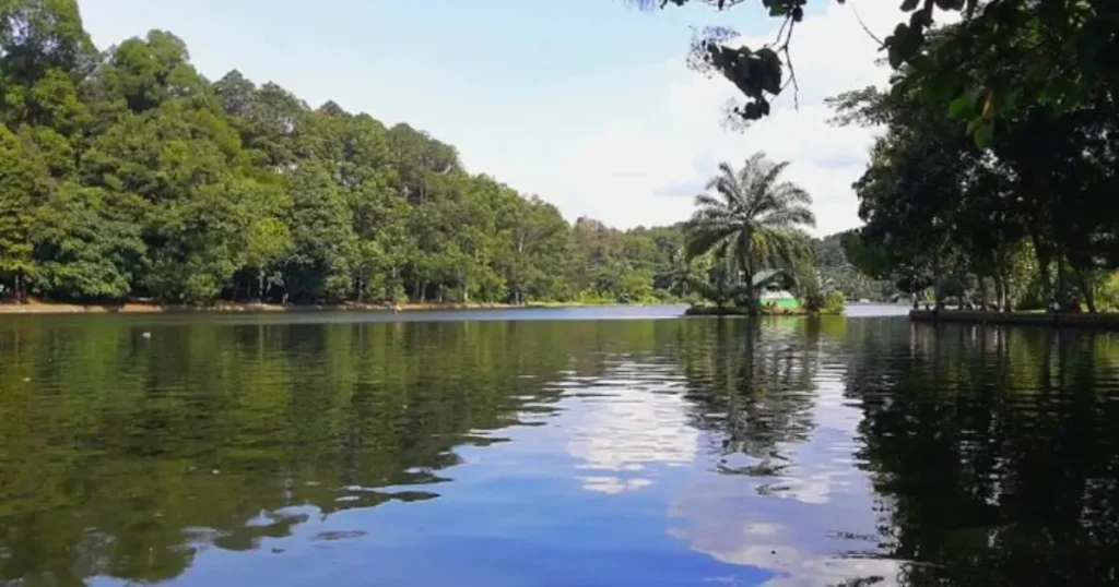 Danau Situ Gede Parung - Wisata Parung Bogor